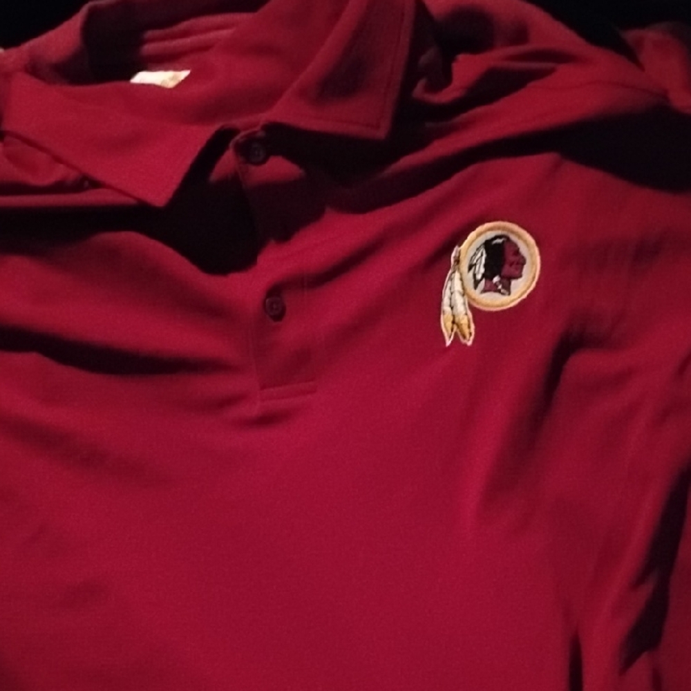Burgundy Polo Shirt with Embroidered Logo